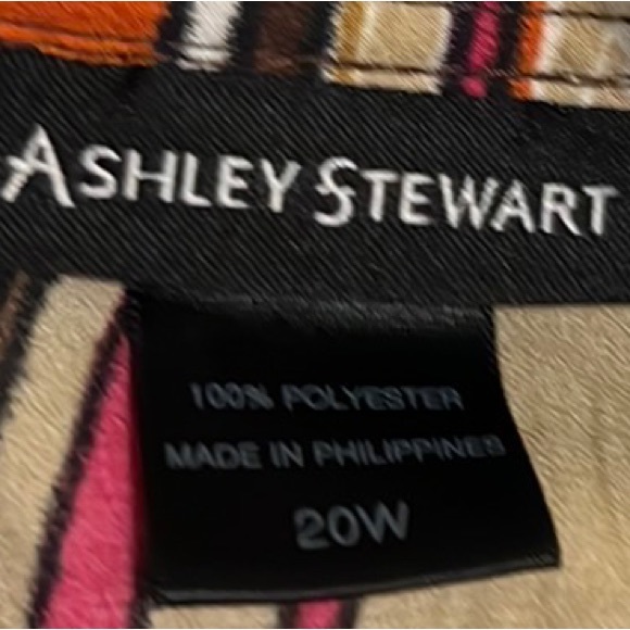 Women’s ASHLEY STEWART, Ruffled Neckline, Long Sleeves, Multi Colors, Size 20W - Picture 3 of 3